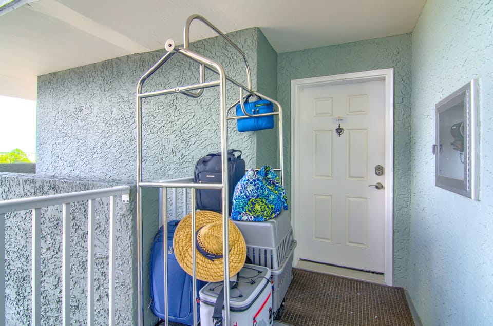 Luggage carts are available to help with moving in and out