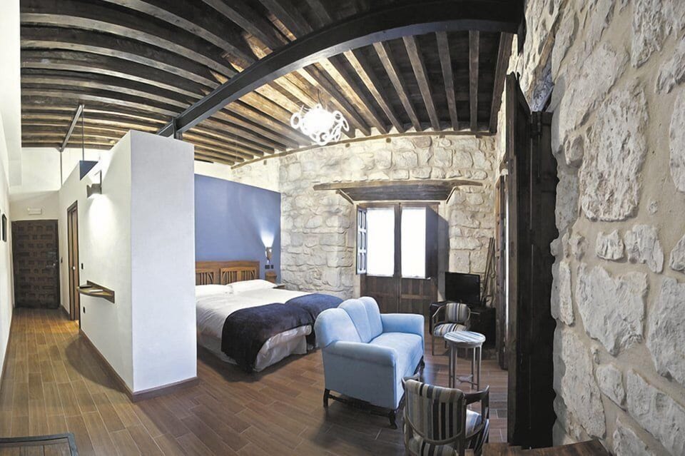 Studio Suite | Premium bedding, down comforters, blackout drapes, free WiFi
