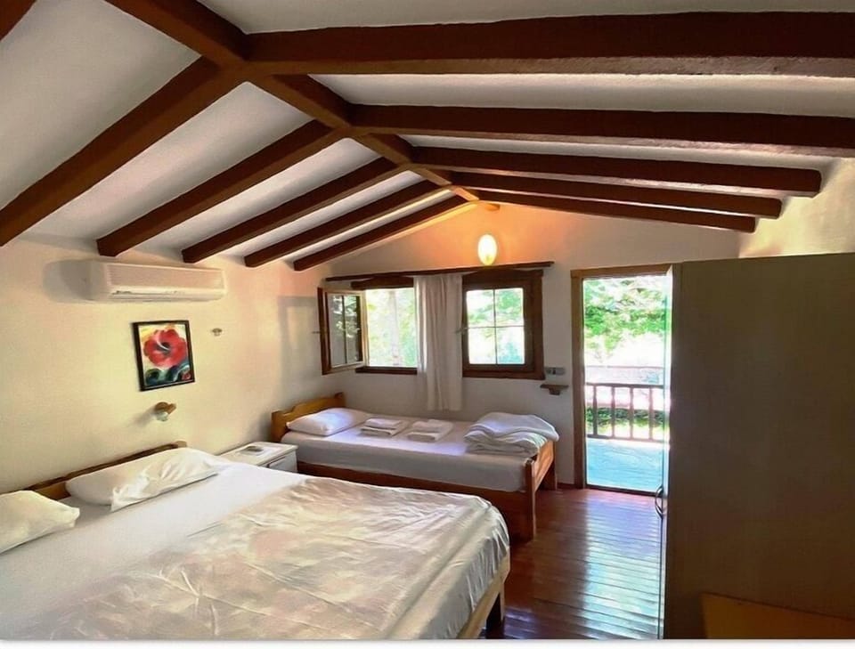 In-room safe, desk, free cribs/infant beds, free WiFi