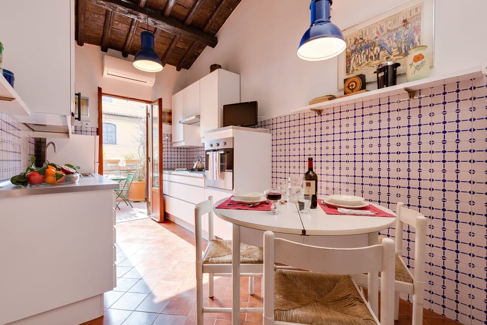 Apartment, 2 Bedrooms | In-room dining