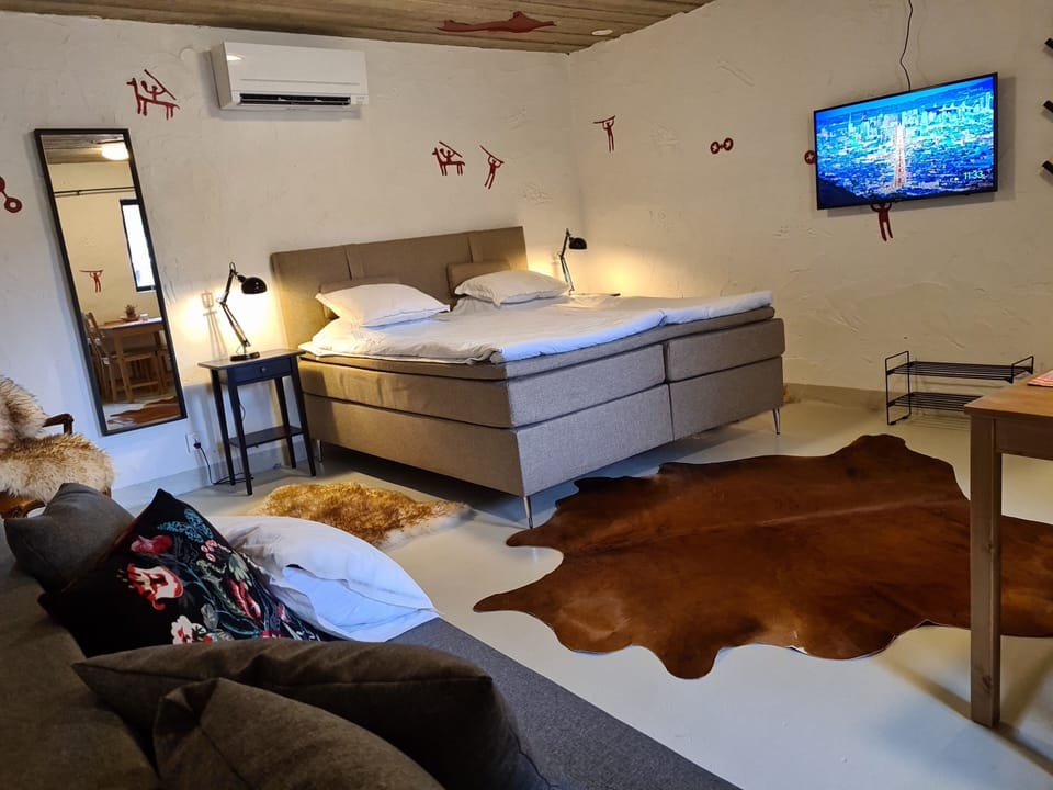 Family Room (Bilbo) | Free WiFi