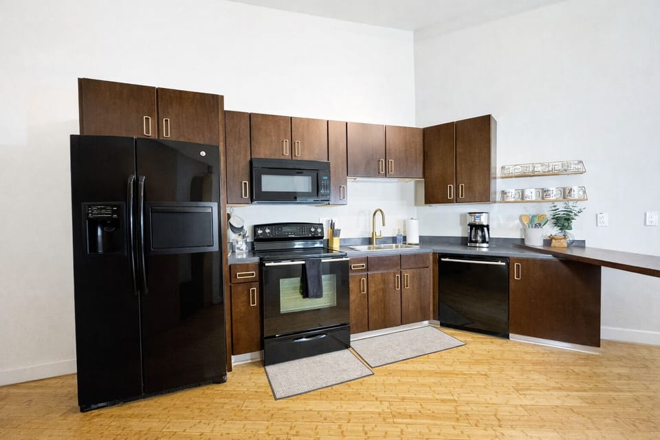Full kitchen with standard drip coffee maker (we do not provide coffee).