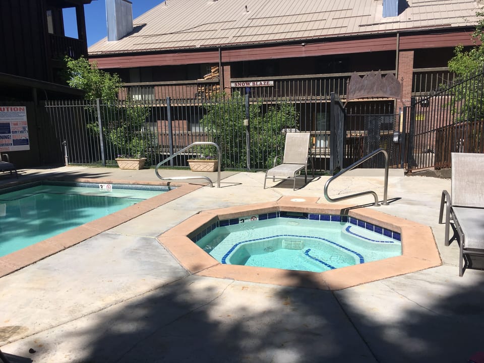 Pool and hot tub 