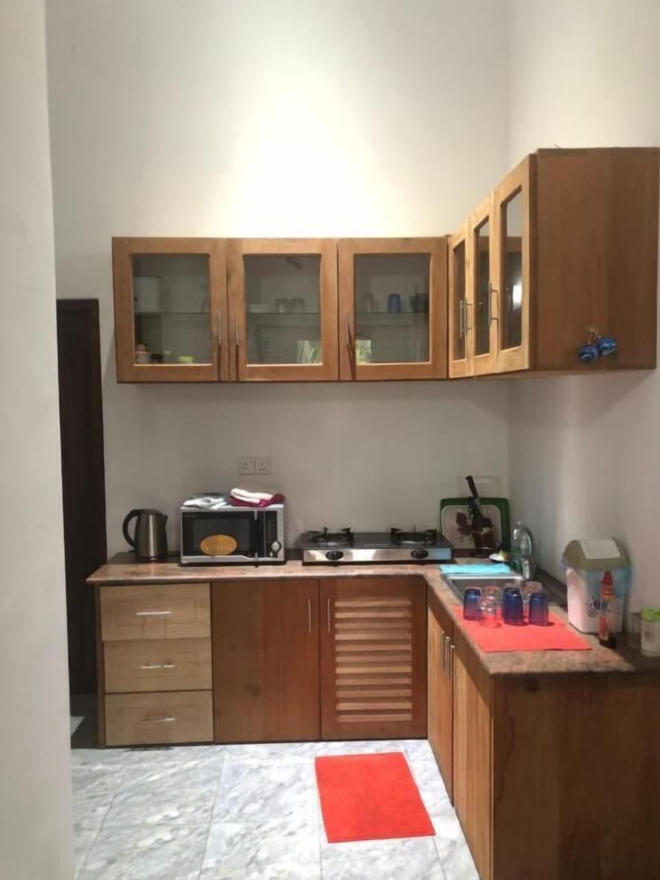 Shared fridge, shared microwave