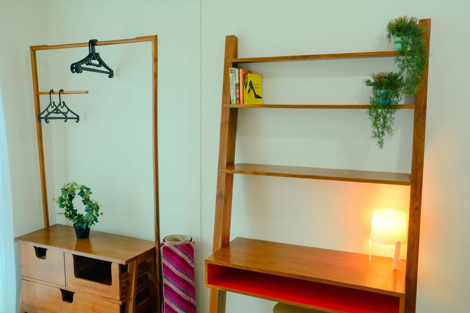 Room | Living area | TV