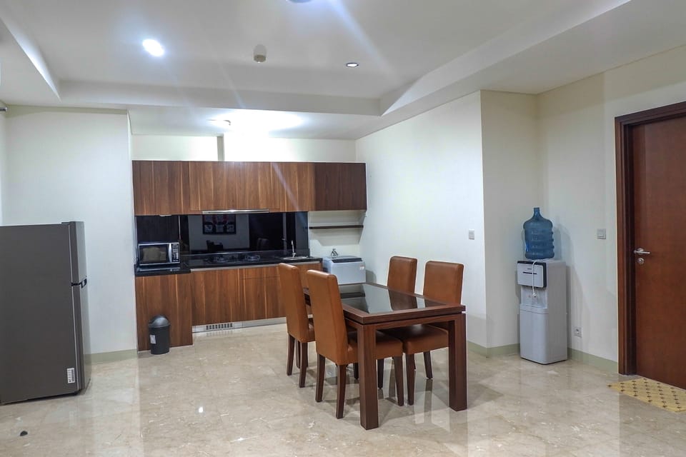 Room | Living area | TV