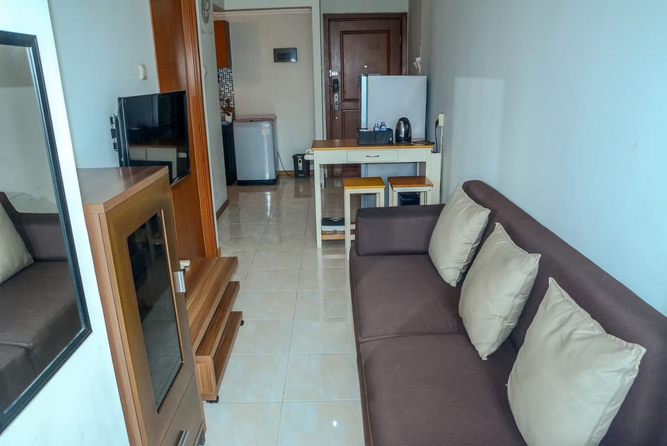 Room | Living area | TV