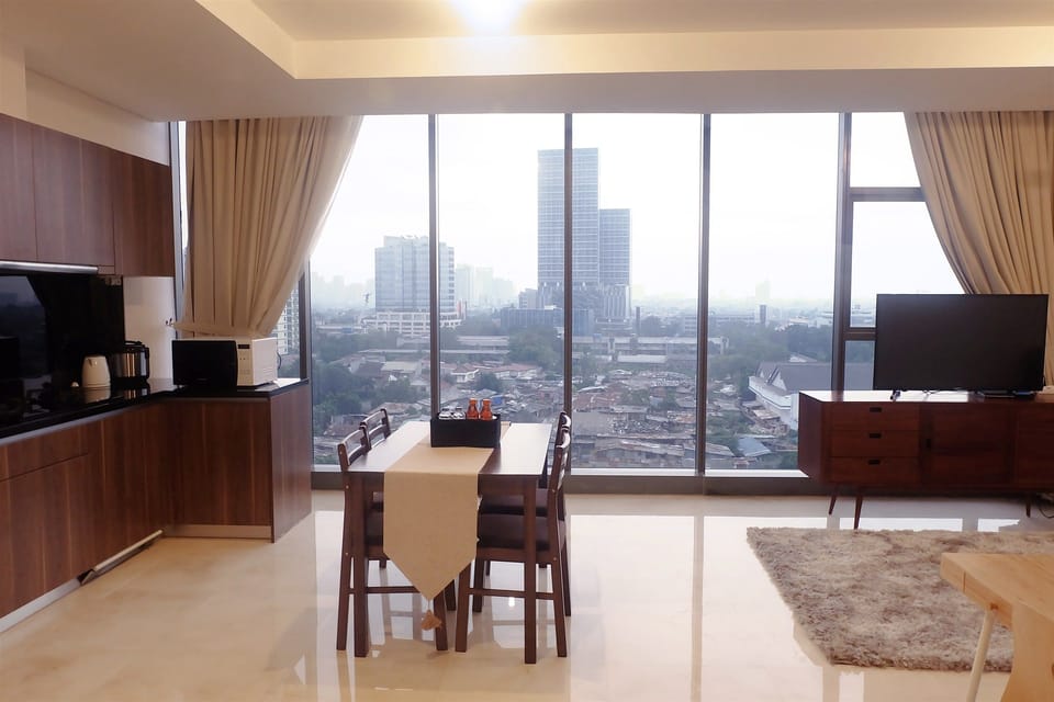 Room | Living area | TV