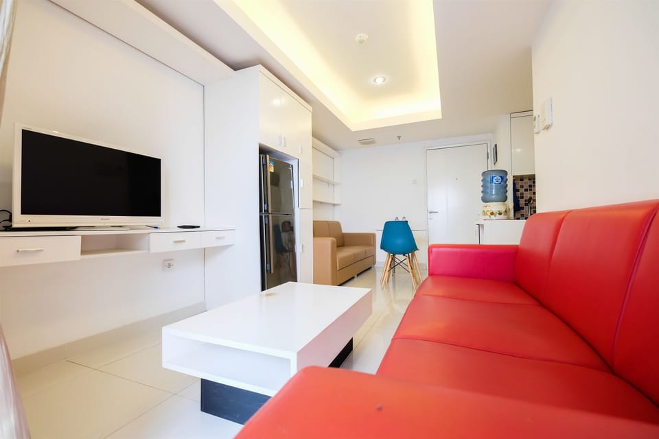 Room | Living room | TV