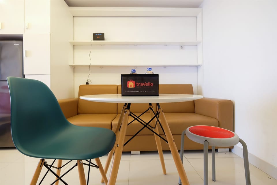 Room | In-room dining