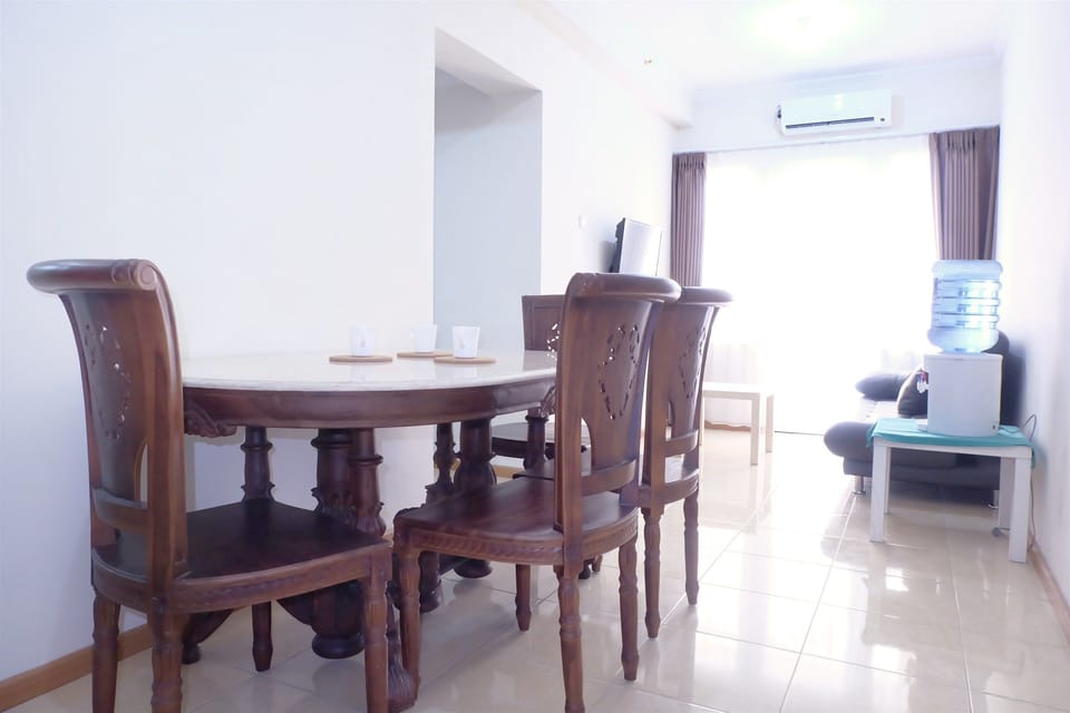 Room | In-room dining