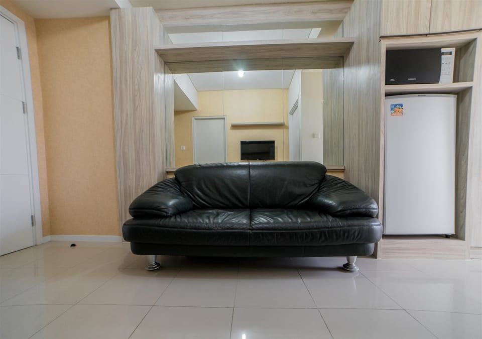 Room | Living room | TV