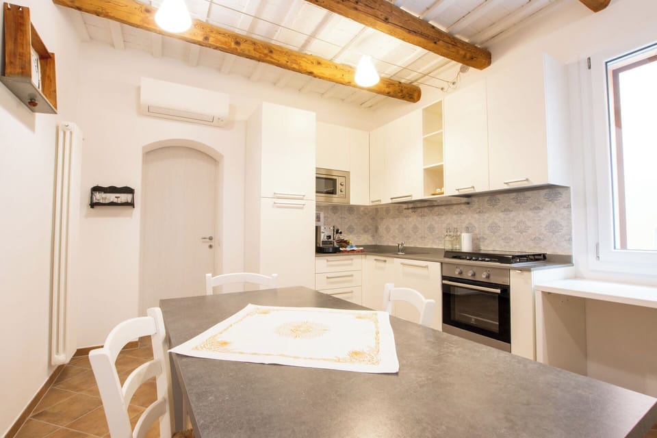 Shared fridge, microwave