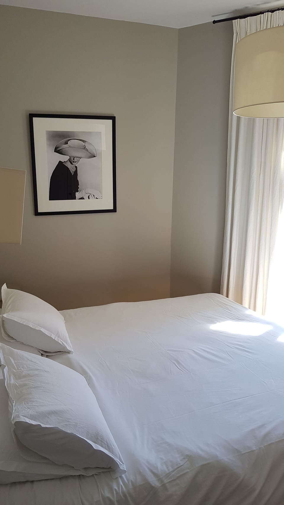 Comfort Townhome | 4 bedrooms, individually decorated, individually furnished, desk