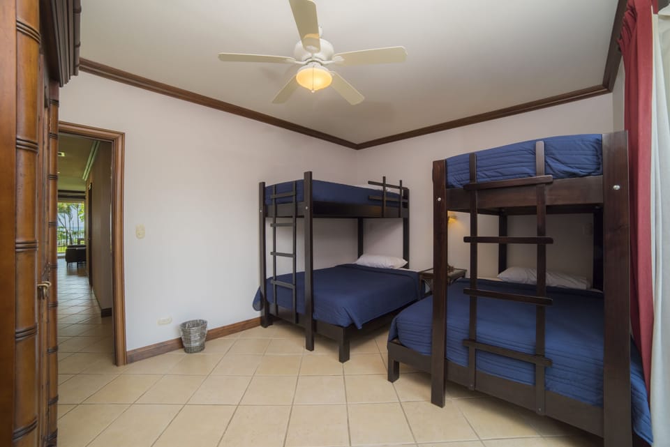 3 bedrooms, cribs (surcharge), rollaway beds (surcharge), WiFi (free)