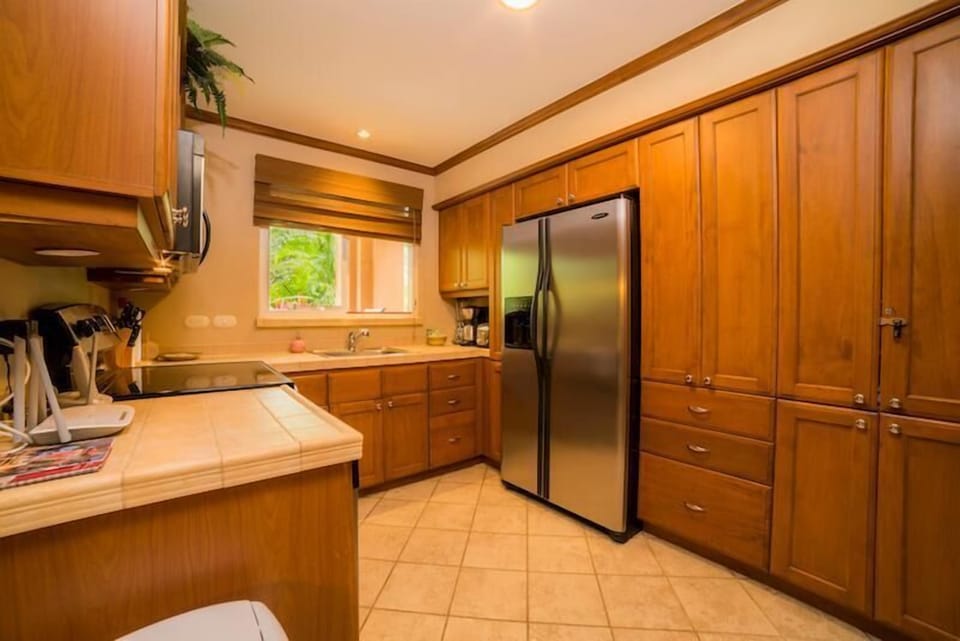 Condo, Multiple Beds (Los Suenos Resort Veranda 1E) | Private kitchen | Coffee/tea maker, full-size fridge, microwave, oven