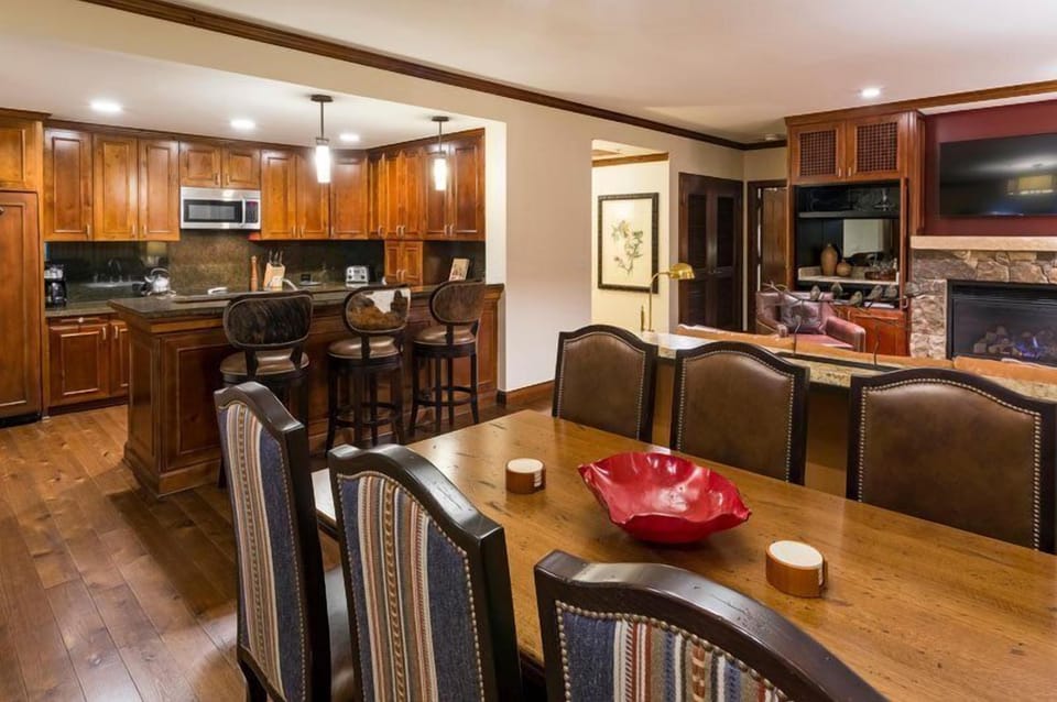 Condo (Aspen_Ritz_Carlton_2bed) | Exterior