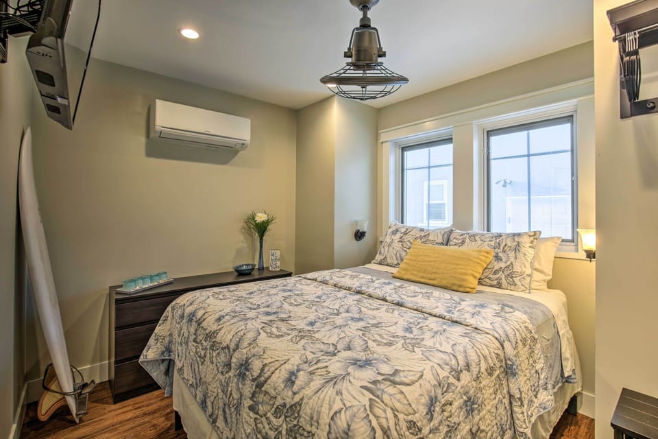 Bedroom 4 | Queen Bed | 1st Floor