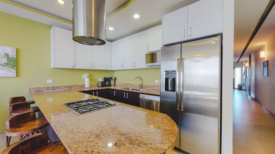 Condo - Image 5