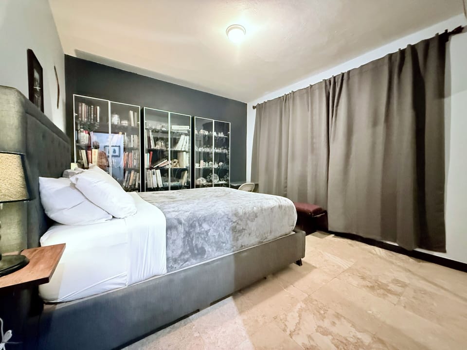 Third bedroom: queen bed, comfy mattress, A/C, storage, areas, sitting area