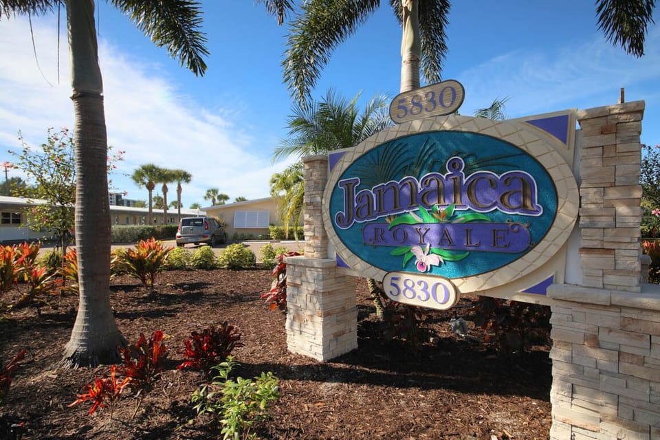 Welcome to Jamaica Royale, your relaxing, fun vacation is about to start!