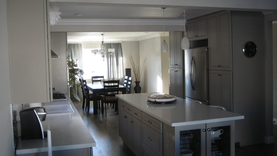 Full Dining Room and gourmet kitchen