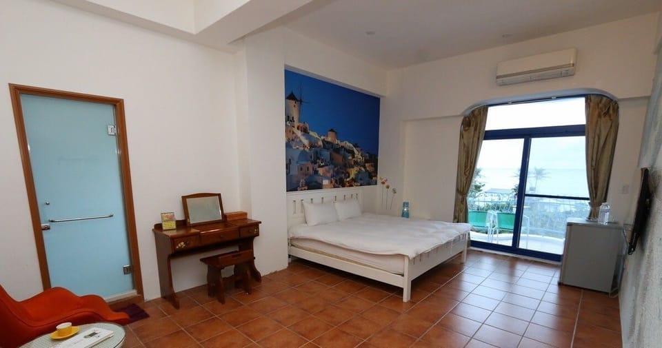Standard Double Room, Ocean View | Blackout drapes, free WiFi