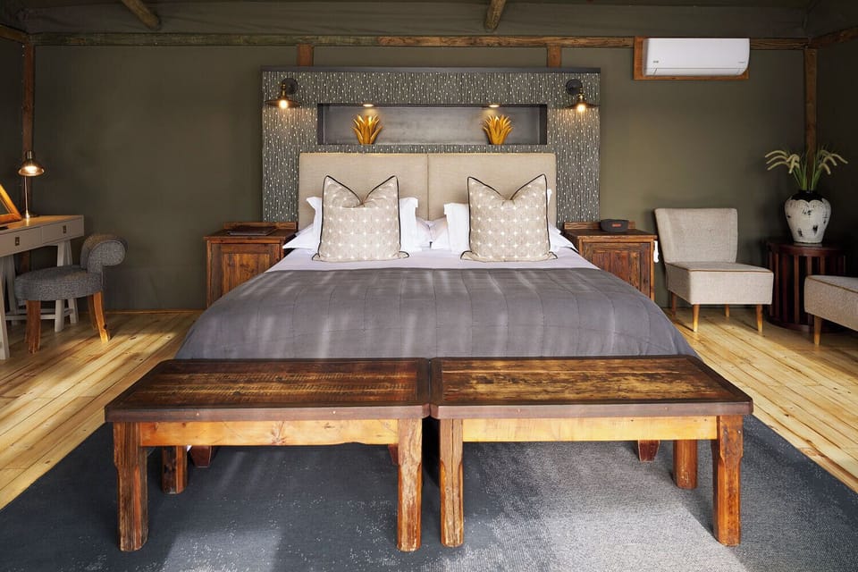 Luxury (Waterfront) | Premium bedding, minibar, in-room safe, desk