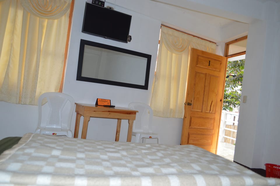 Standard Single Room, Non Smoking | Premium bedding, desk, laptop workspace, iron/ironing board (on request)