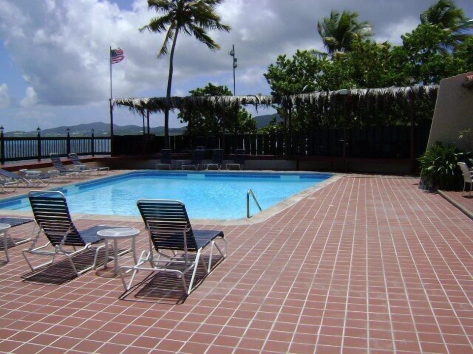 Private pool with view of Christiansted