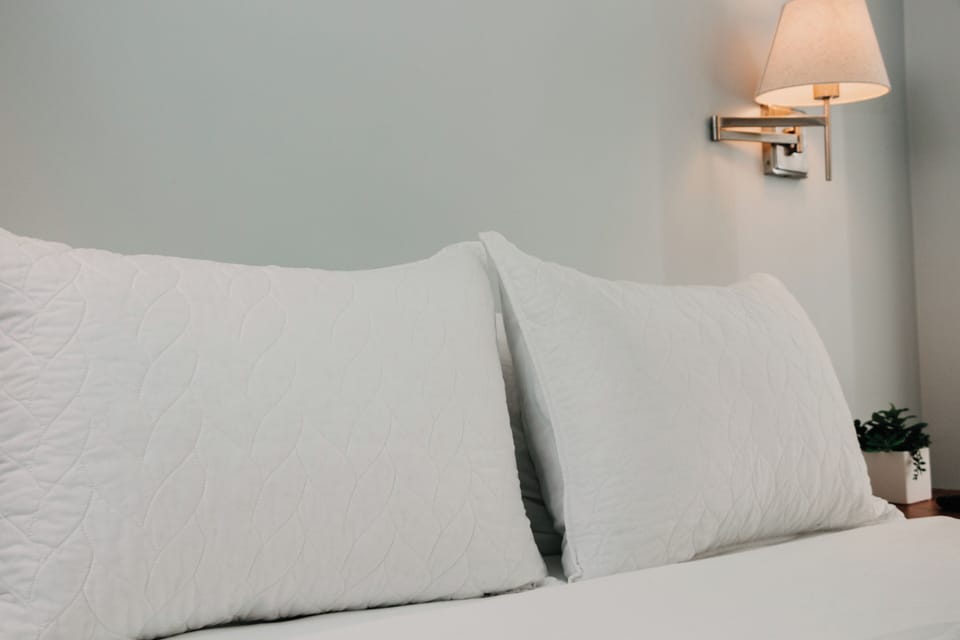 queen bedroom #3