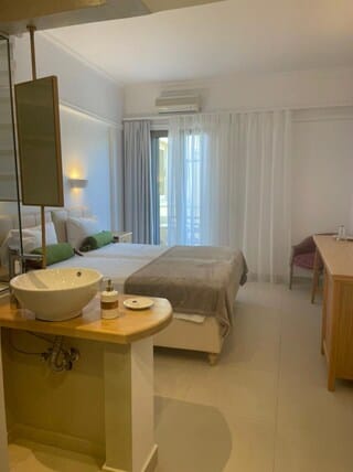 Superior Double Room | Iron/ironing board, free cribs/infant beds, free WiFi, bed sheets