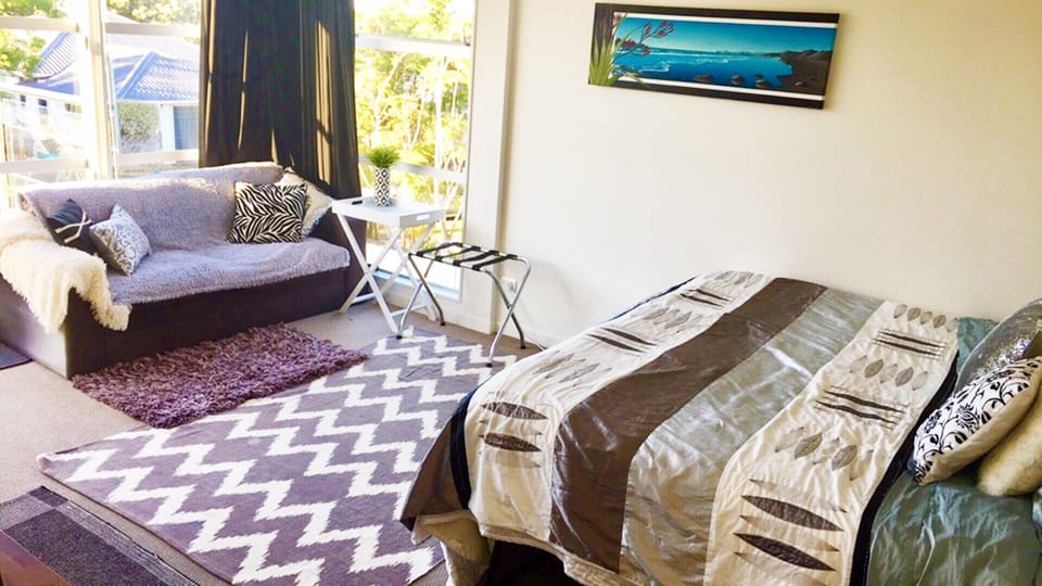 Classic Double Room, Connecting Rooms, Sea View | Individually decorated, individually furnished, desk, soundproofing