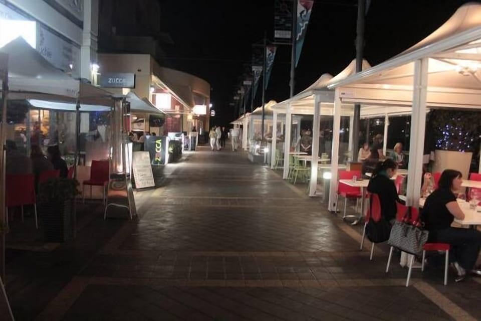 Hold fast Shores Restaurants 