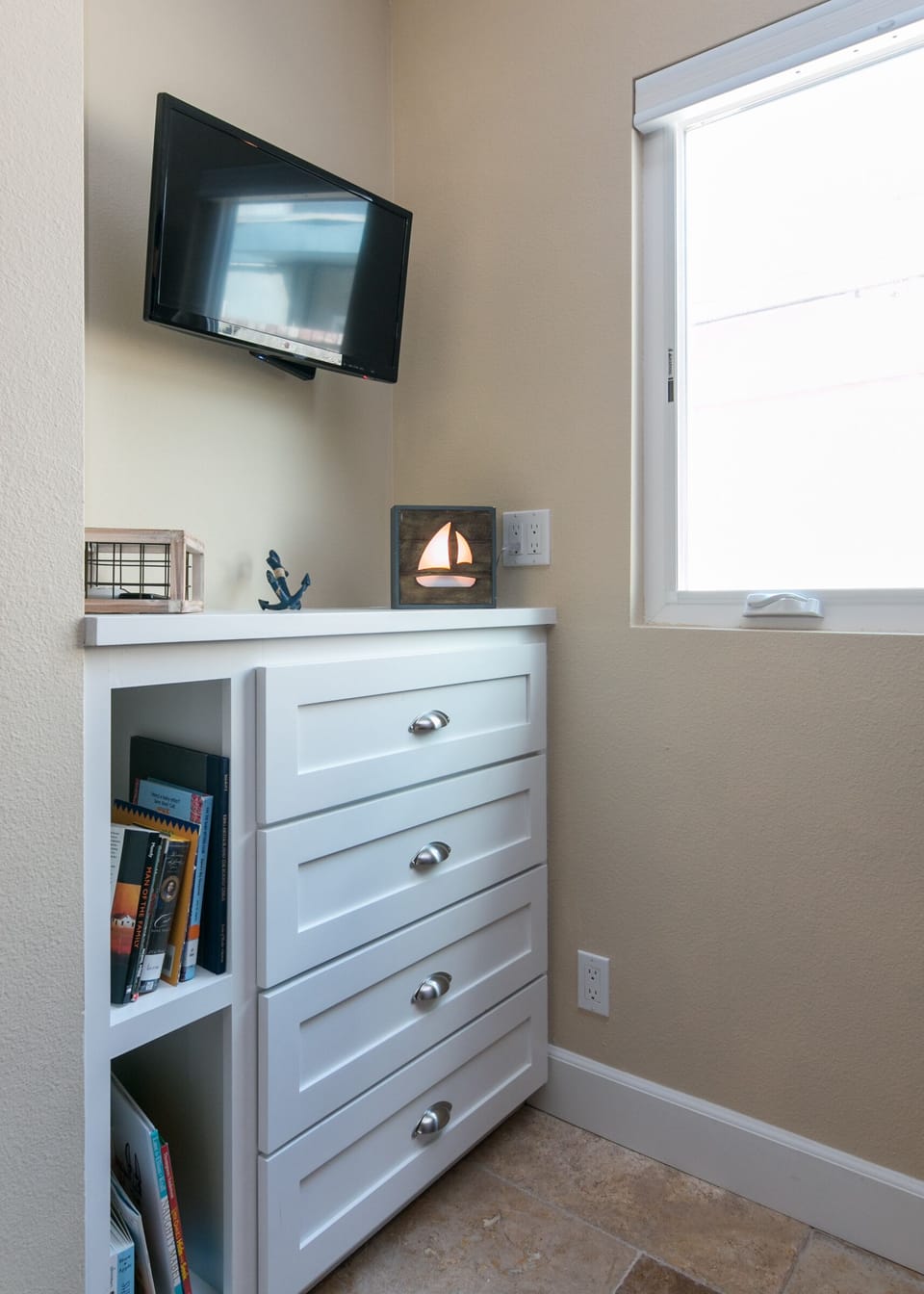 Bedroom 2 
Books/Dresser/Flat Screen TV