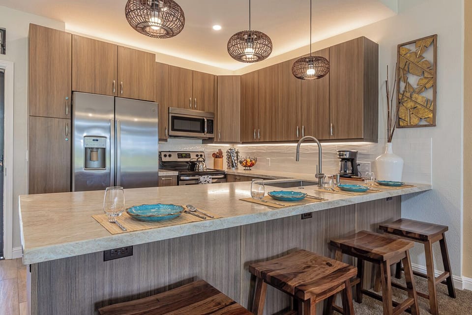 Enjoy morning coffee or snacks at the inviting kitchen bar