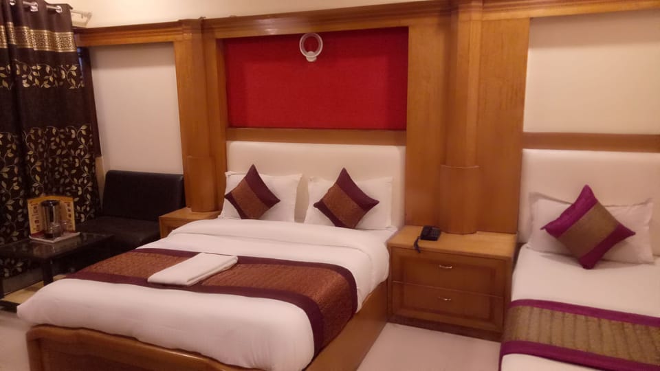 Family Room | Rollaway beds, free WiFi