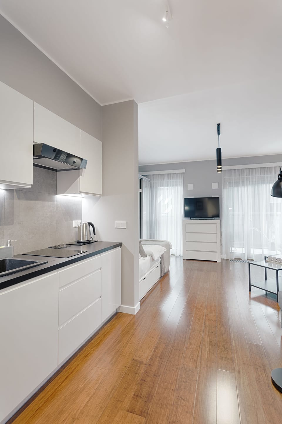Classic Studio Suite, 1 Double Bed with Sofa bed, Kitchenette | Private kitchen | Fridge, microwave, stovetop, dishwasher