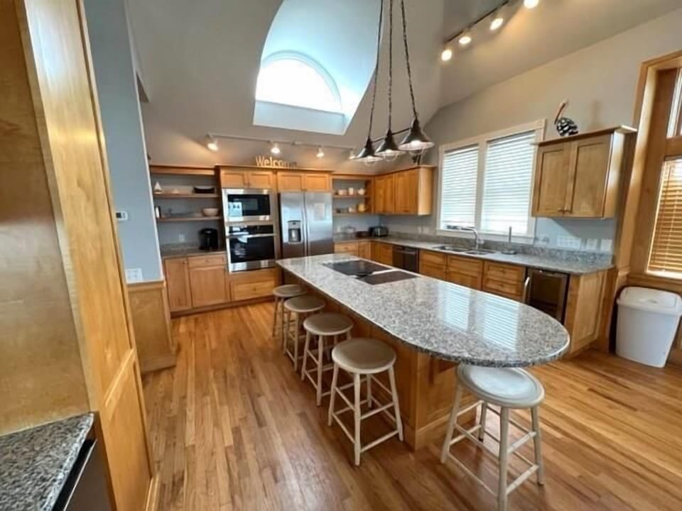 Kitchen with Brand New Stainless Steel Appliances