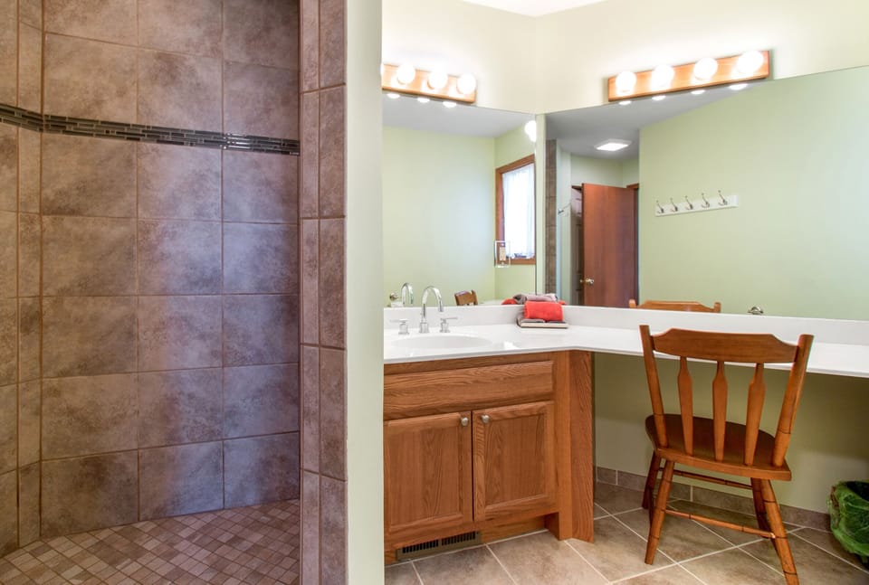 Master bathroom, walk in shower 