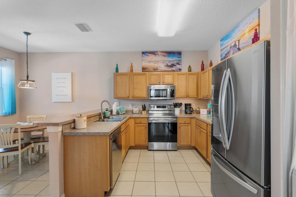 14 Kitchen