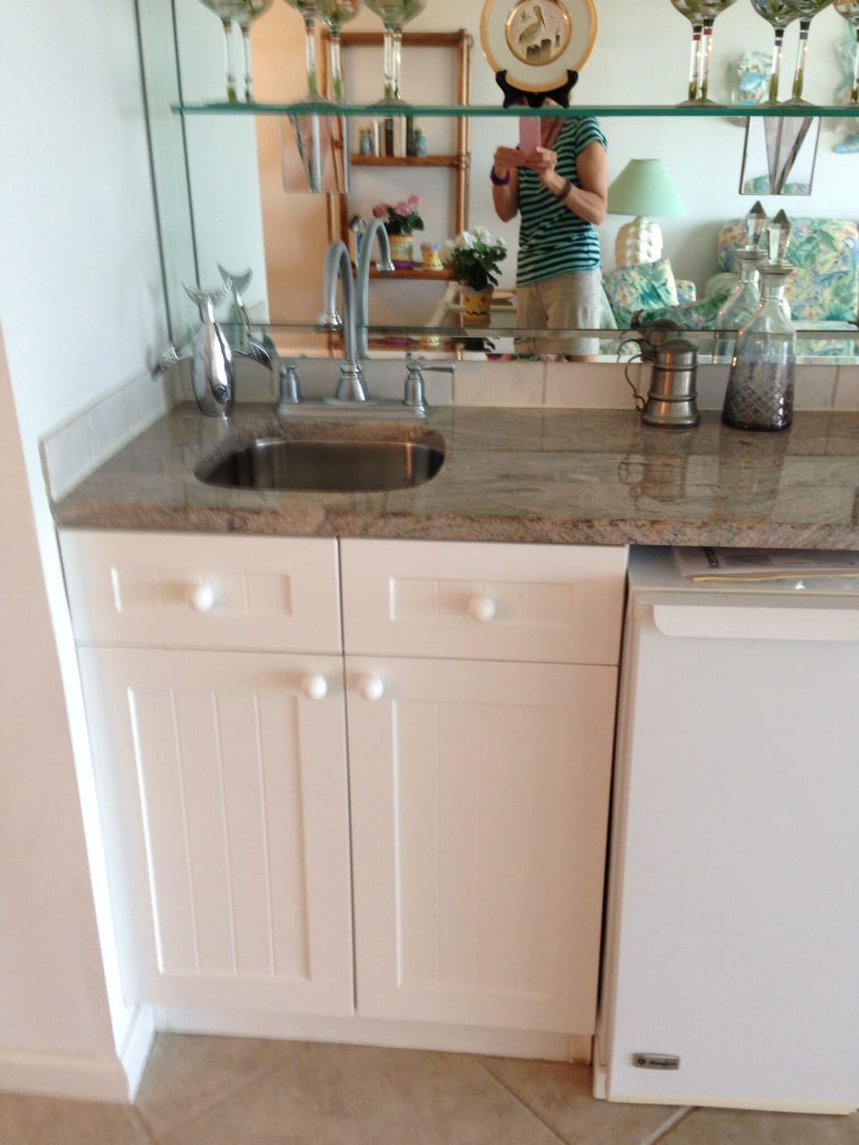 Wet bar