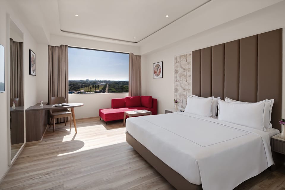 Standard Room | Premium bedding, in-room safe, individually decorated