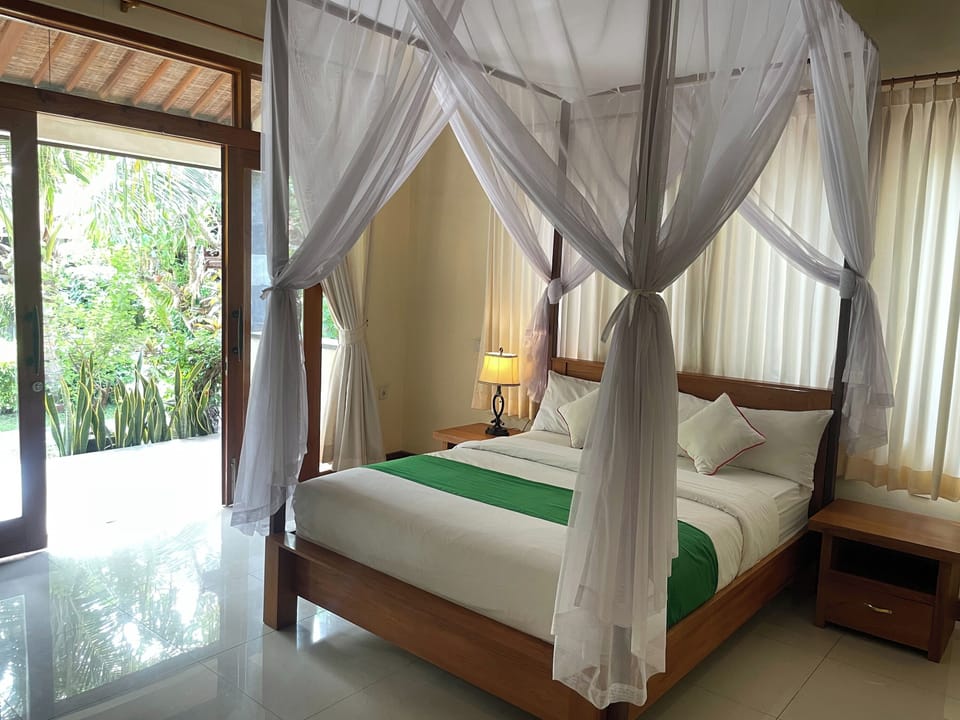 Superior Double Room, Pool View | In-room safe, desk, blackout drapes, iron/ironing board