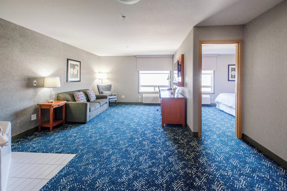 Suite, 1 King Bed | Pool | Indoor pool