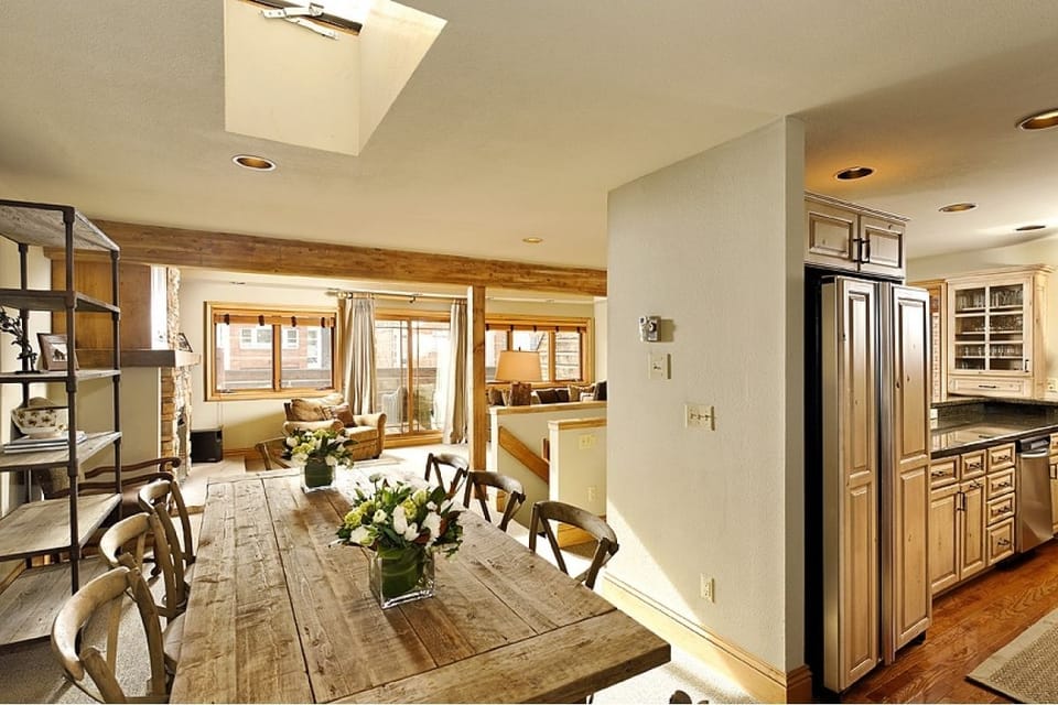 Condo, 4 Bedrooms, Non Smoking | Individually decorated, individually furnished, iron/ironing board