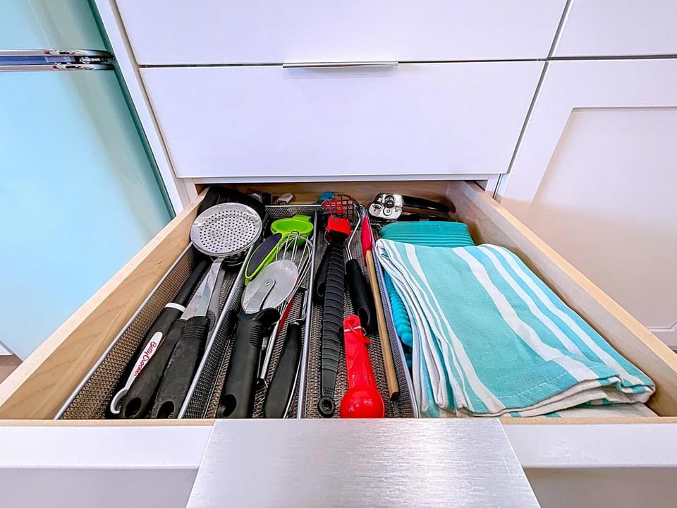full set of kitchen utensils