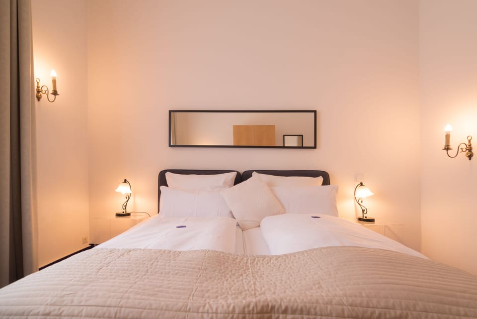 Double Room | Hypo-allergenic bedding, down comforters, minibar, in-room safe
