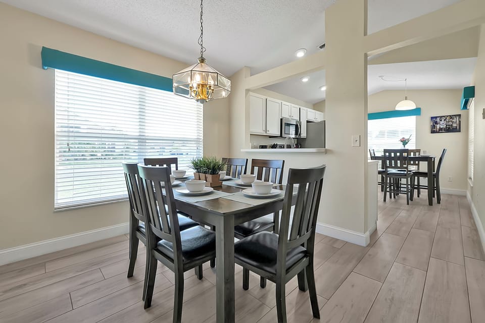 dinning table
