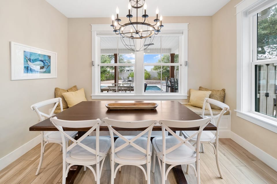 Bid-A-Wee Beach Bungalow | Dining Room